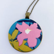 Load image into Gallery viewer, Large Pendant Necklaces